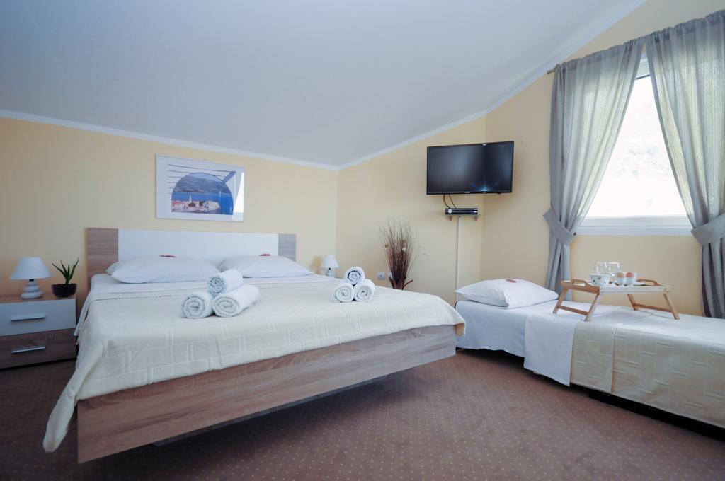 Budva Inn Guest House Room photo