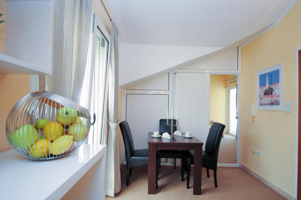 Budva Inn Guest House Room photo
