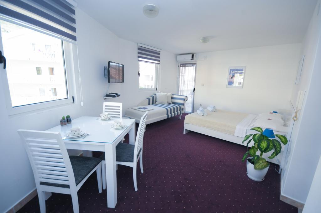 Budva Inn Guest House Room photo